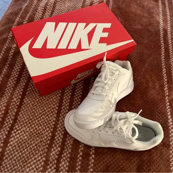 NIKE WMNS NIKE EBERNON LOW - Picture 9 of 13